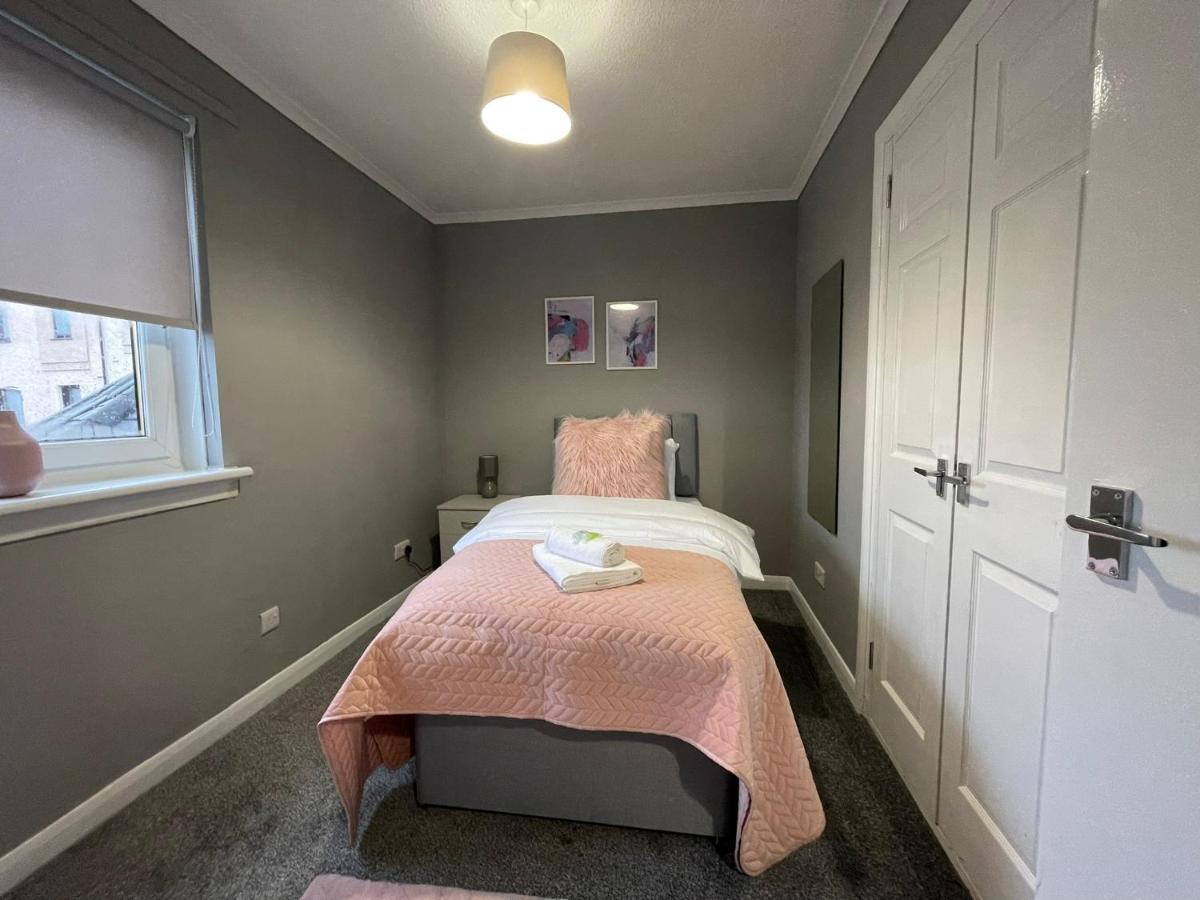 Dunbeth House Holiday home Coatbridge