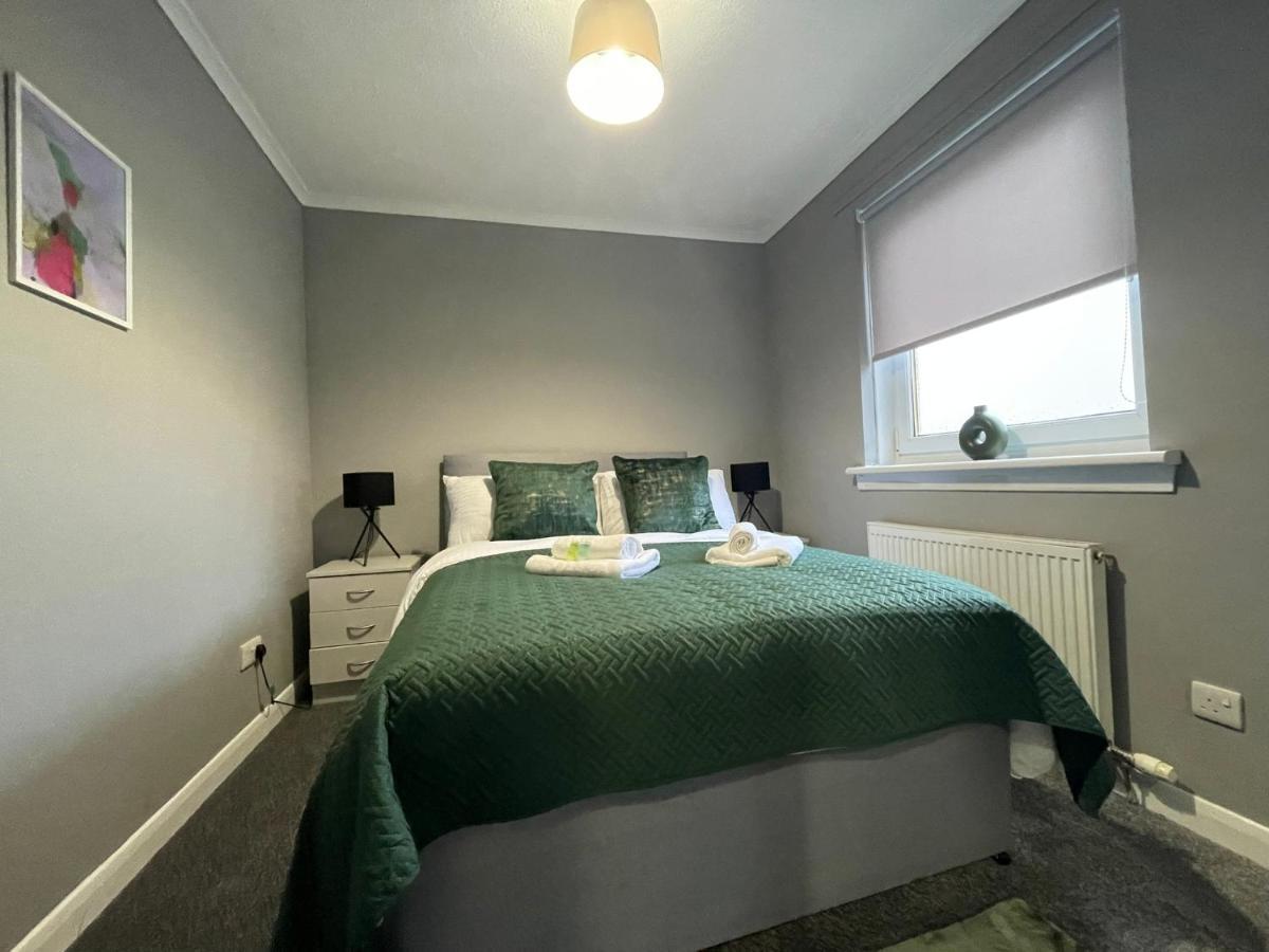 Holiday home Dunbeth House