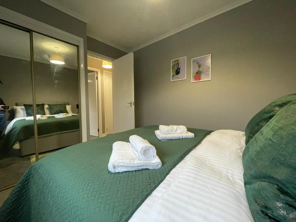 Holiday home Dunbeth House